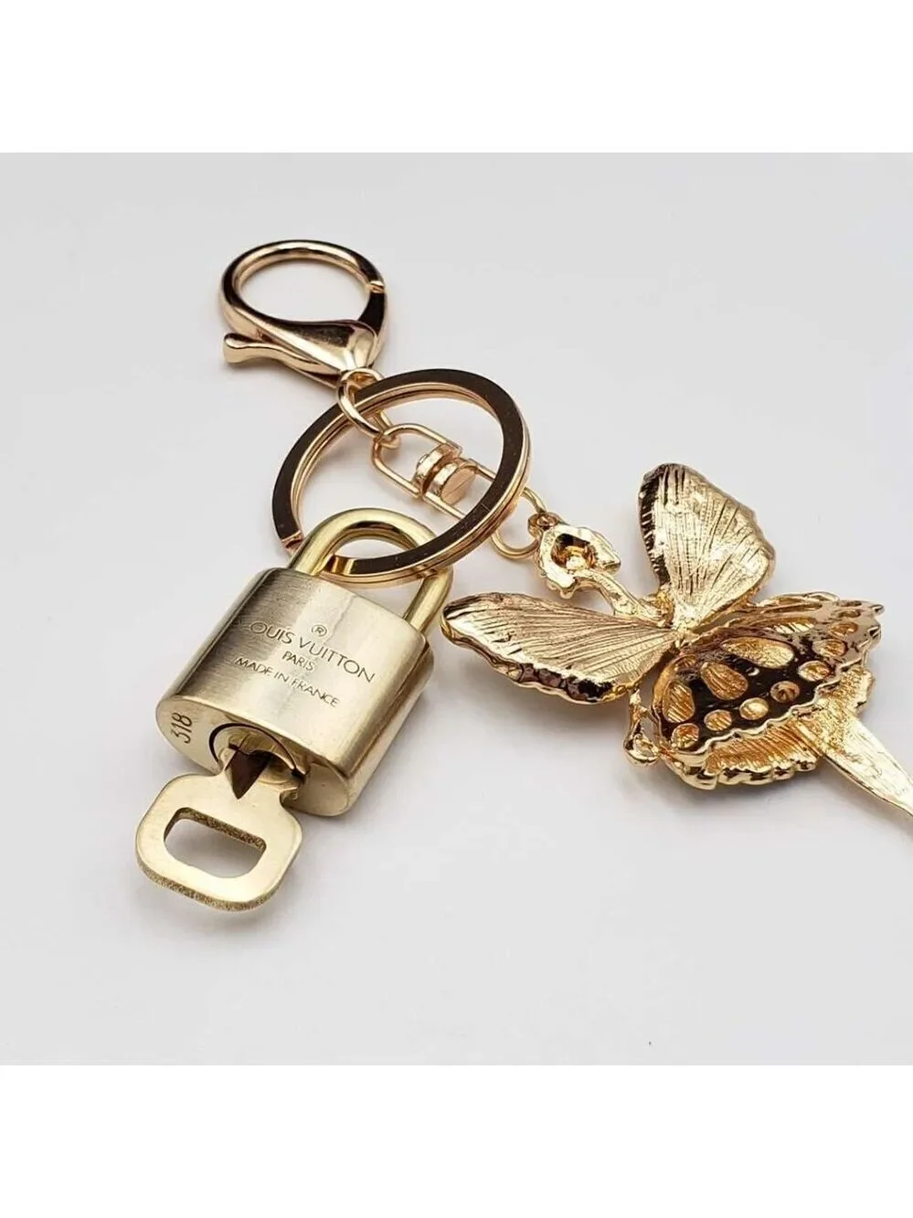 Authentic LV Gold Padlock & Key 🔑 Unbranded Fairy Bag Charm / Keychain Combo